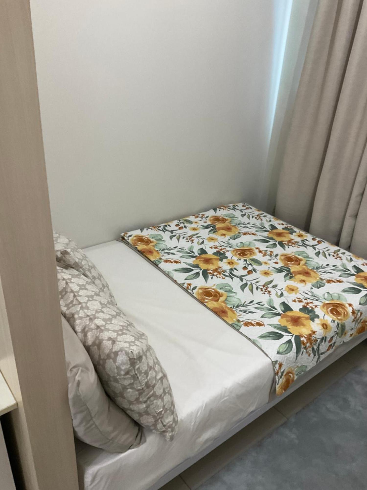 Sea Residences In Pasay Near Mall Of Asia Exterior foto