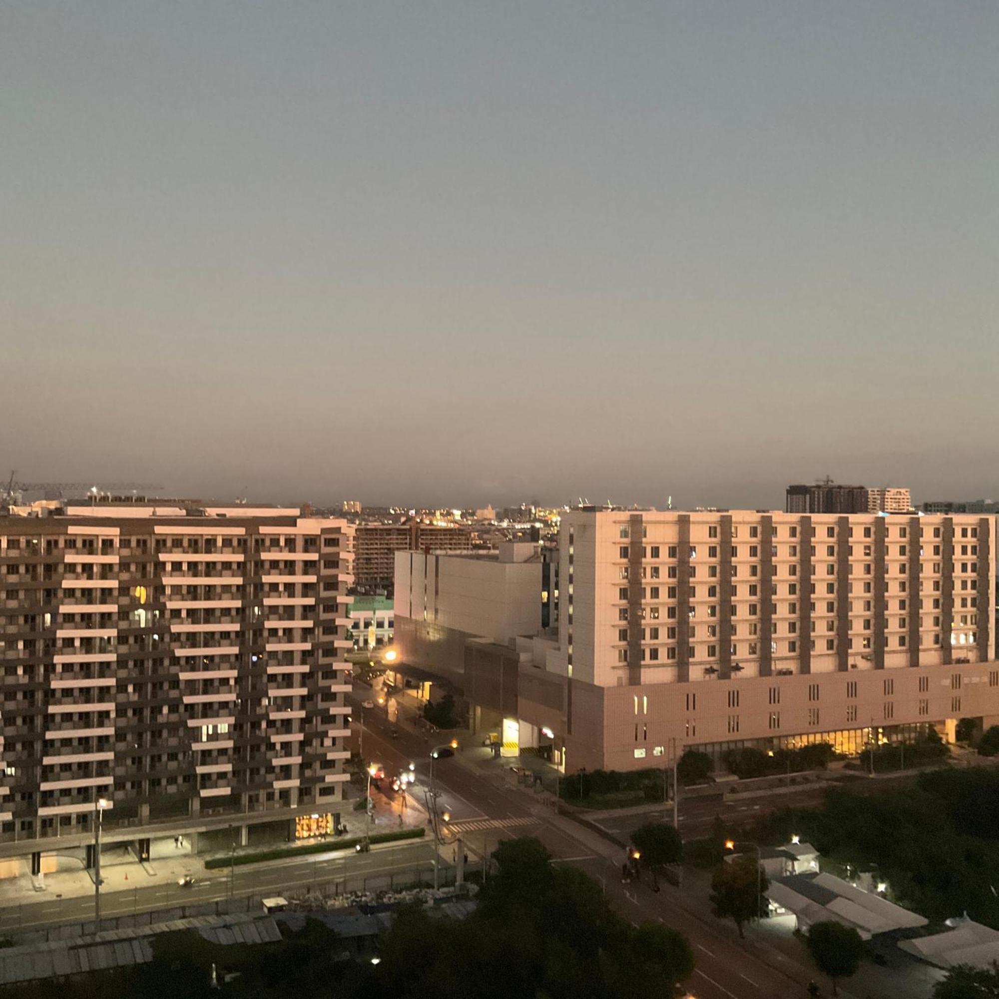 Sea Residences In Pasay Near Mall Of Asia Exterior foto